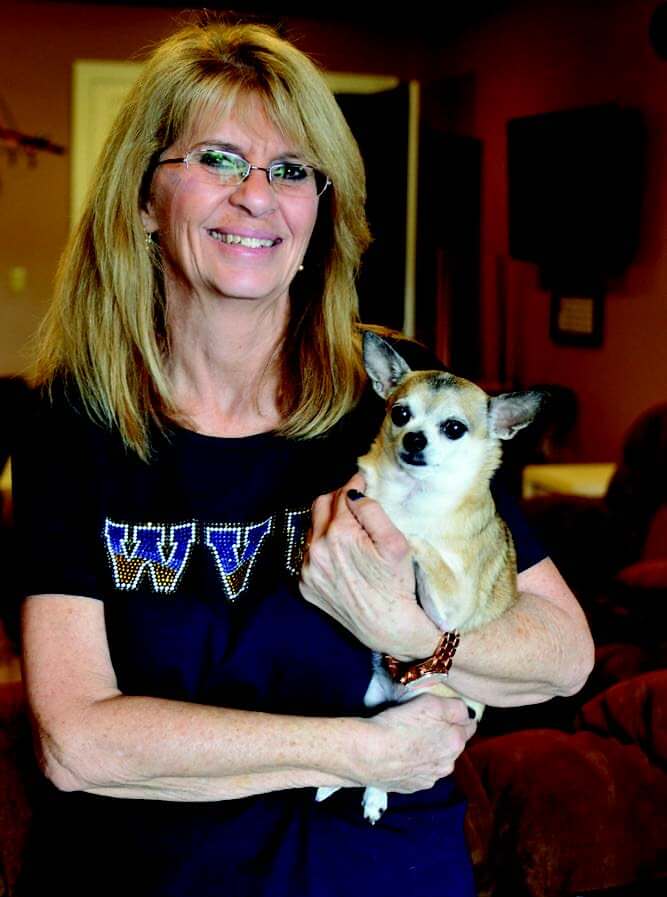 June Huggins and her chihuahua, Sophie 
